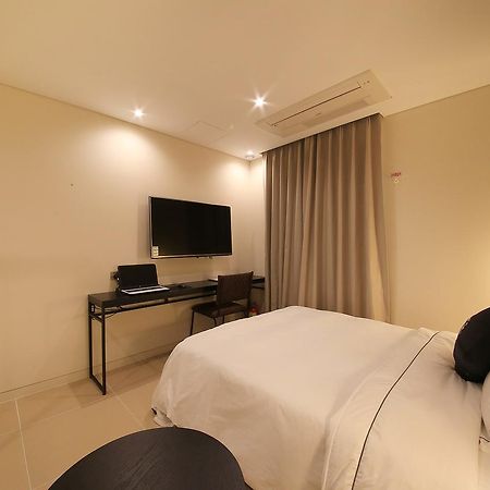 Hotel Cullinan 2 Geondae ソウル特別市 エクステリア 写真